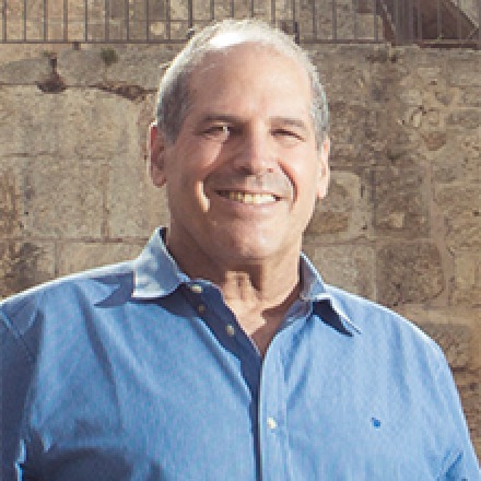 פרופסור רוני אלנבלום